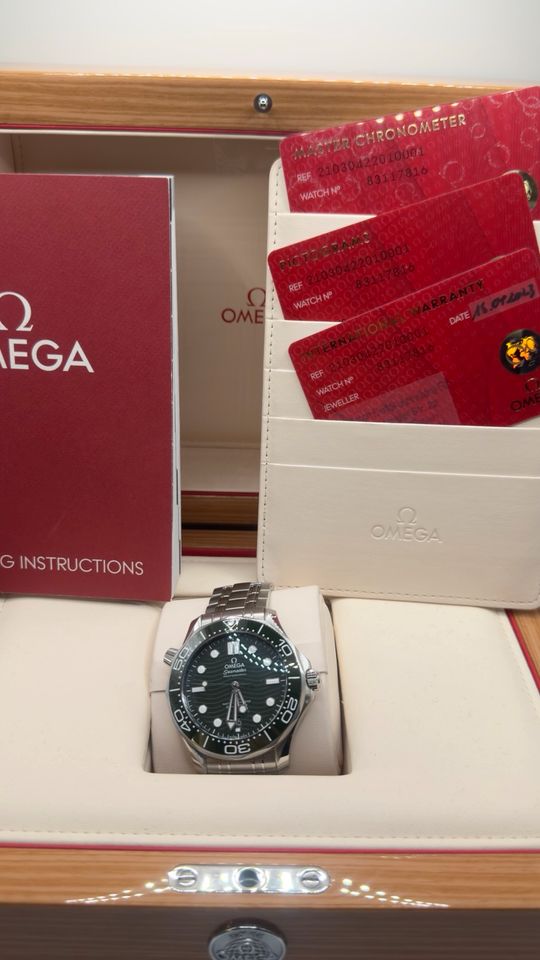 Omega Seamaster Diver 300m 42 mm – Ref. 210.30.42.20.10.001