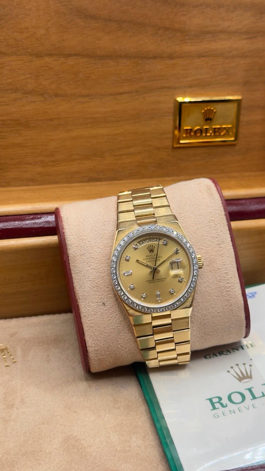 Chopard Damenarmbanduhr 18K Gold mit Diamanten & Rubinen